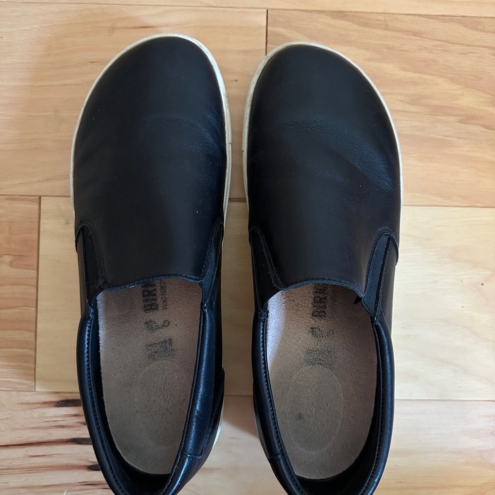Black Slip-On Loafers with Textured Fabric and Elastic Opening